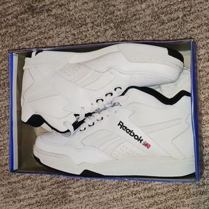 Reebok MEN BASKETBALL SHOES